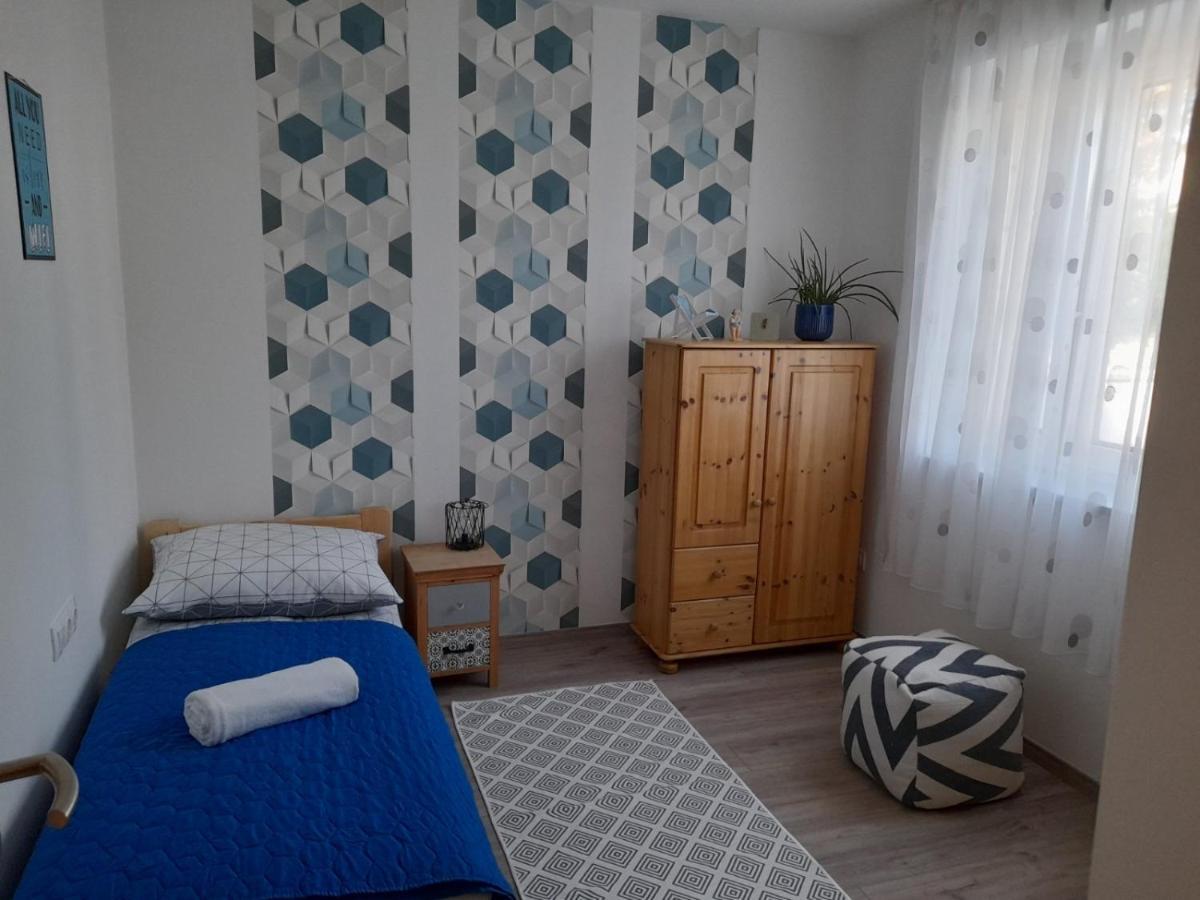 Kempi Kuckoja Balatonalmádi Buitenkant foto